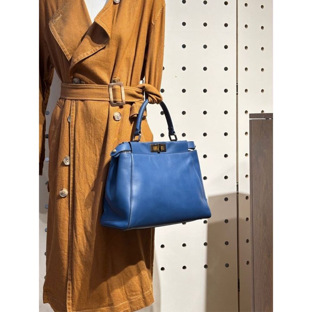 Fendi Women Pre-Loved Bag Very Good Condition